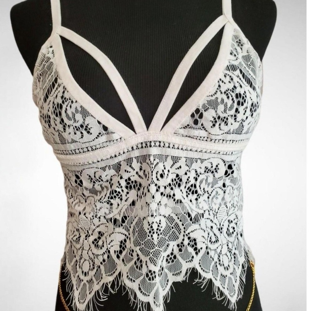 WENXI Elegant Sexy White Triangle Lace Bralette Lingerie Size Small